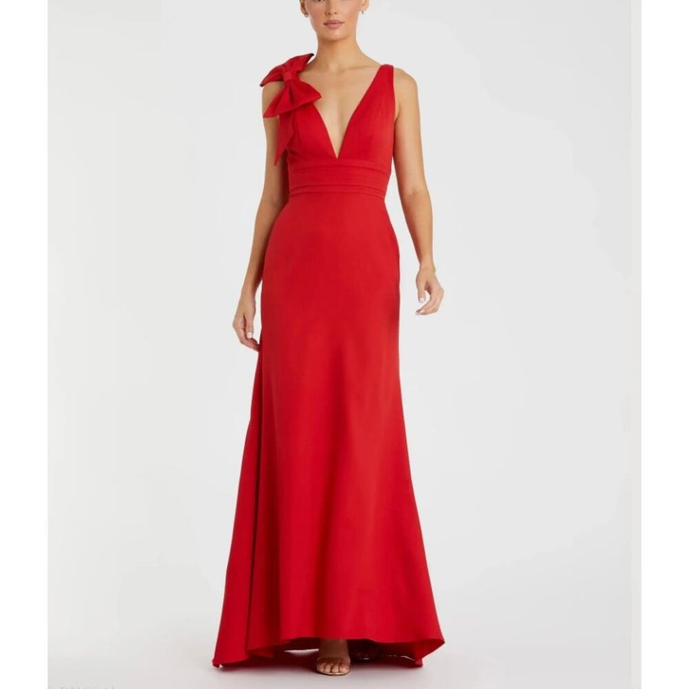 Mac Duggal Sleeveless V Neck Bow Detail Mermaid Red Gown Dress Sz 8 NWT 49454